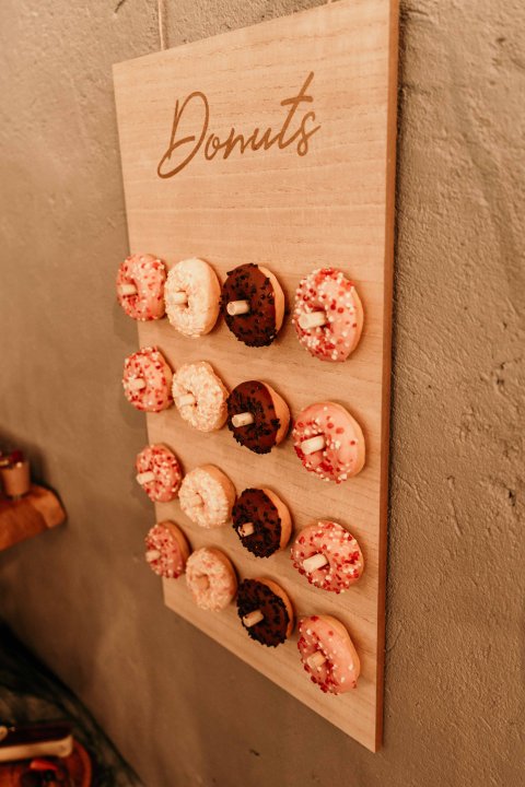 Stojan na donuty