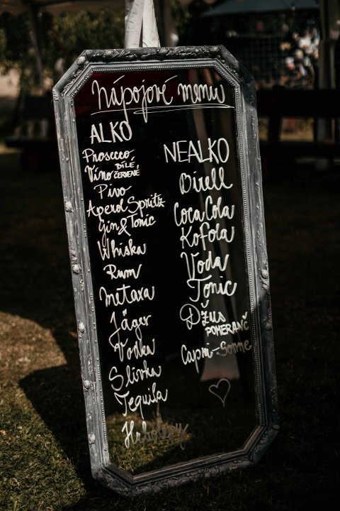 Zrcadlo s patinou